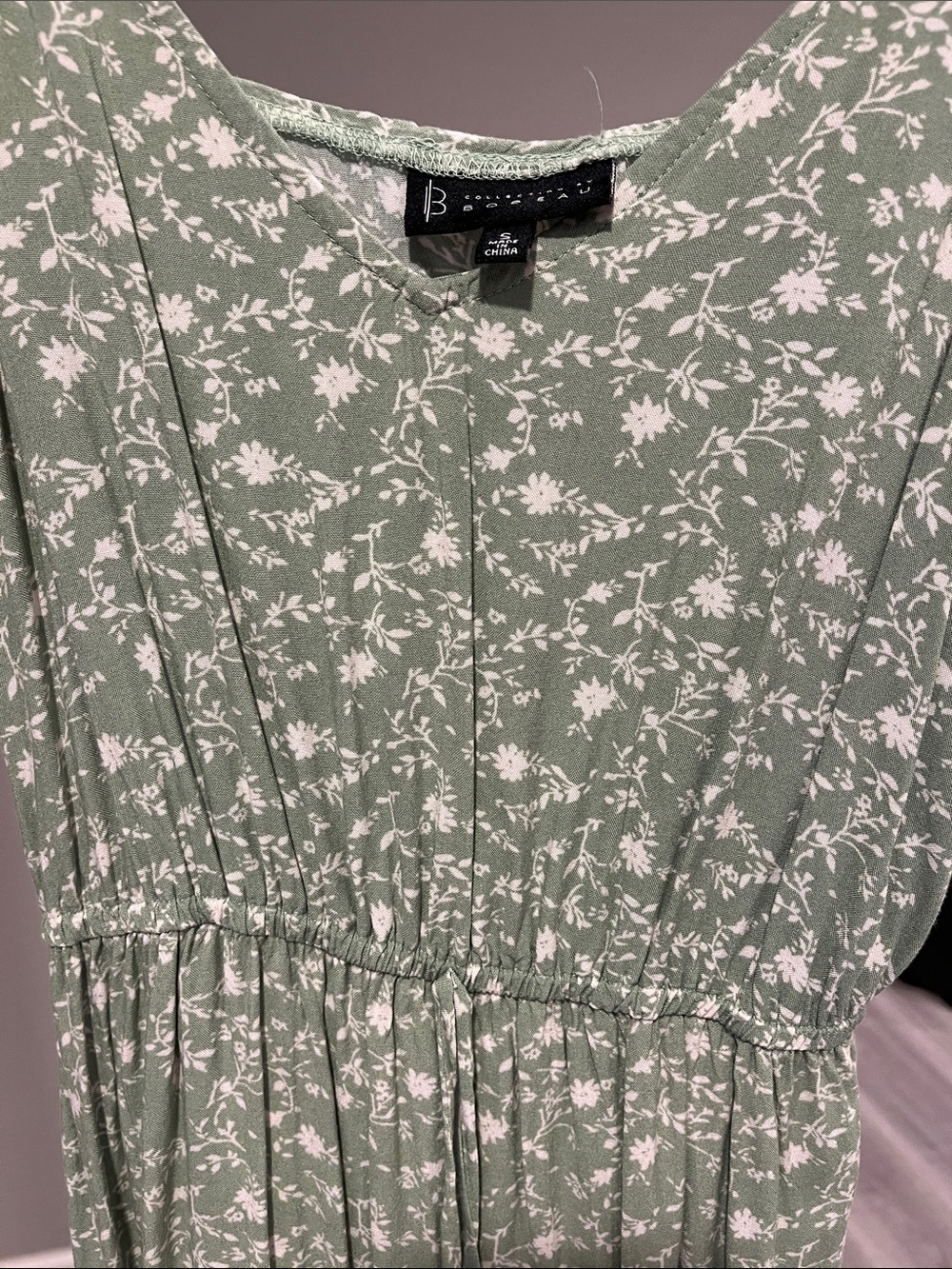 bobeau Sage Green Floral Midi Dress - Picture 2 of 3